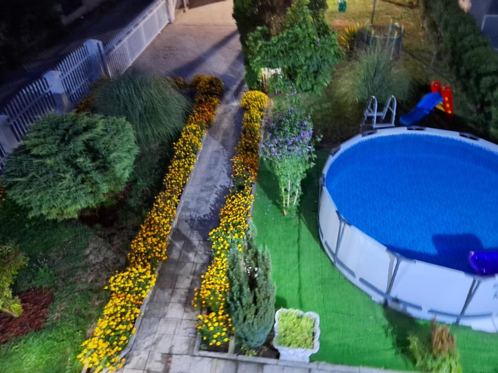Holiday Home Peaceful Retreat 비소코 외부 사진